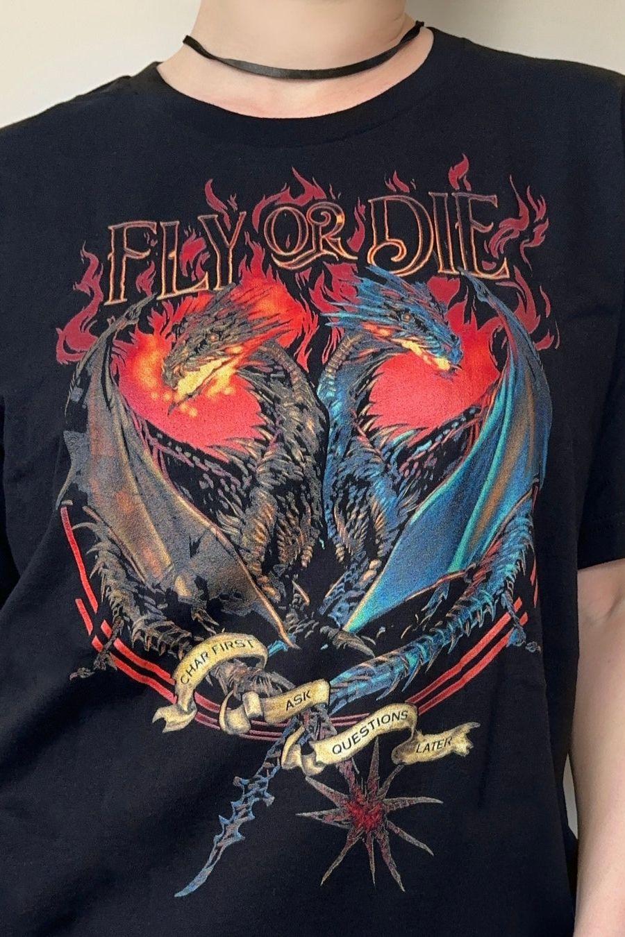 Fly or Die T-Shirt - Fourth Wing Merch