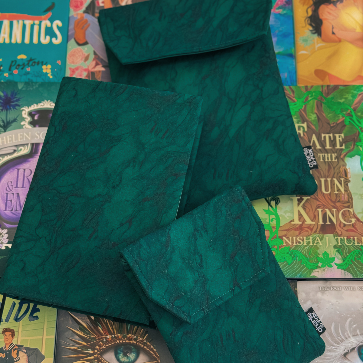 Emerald Green padded e-reader sleeve