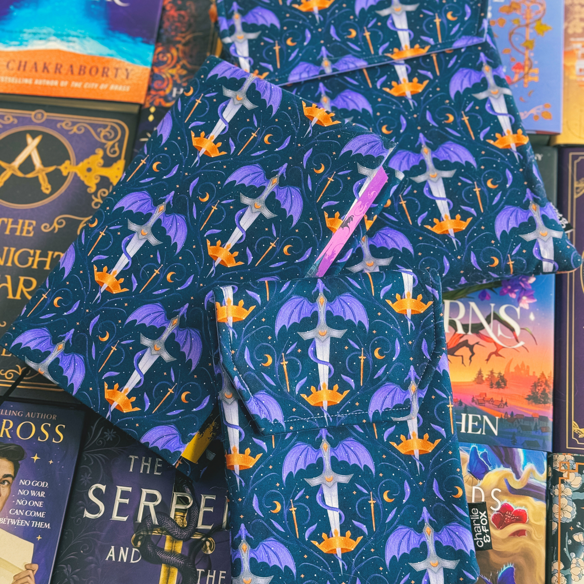 Fantasy padded e-reader sleeve