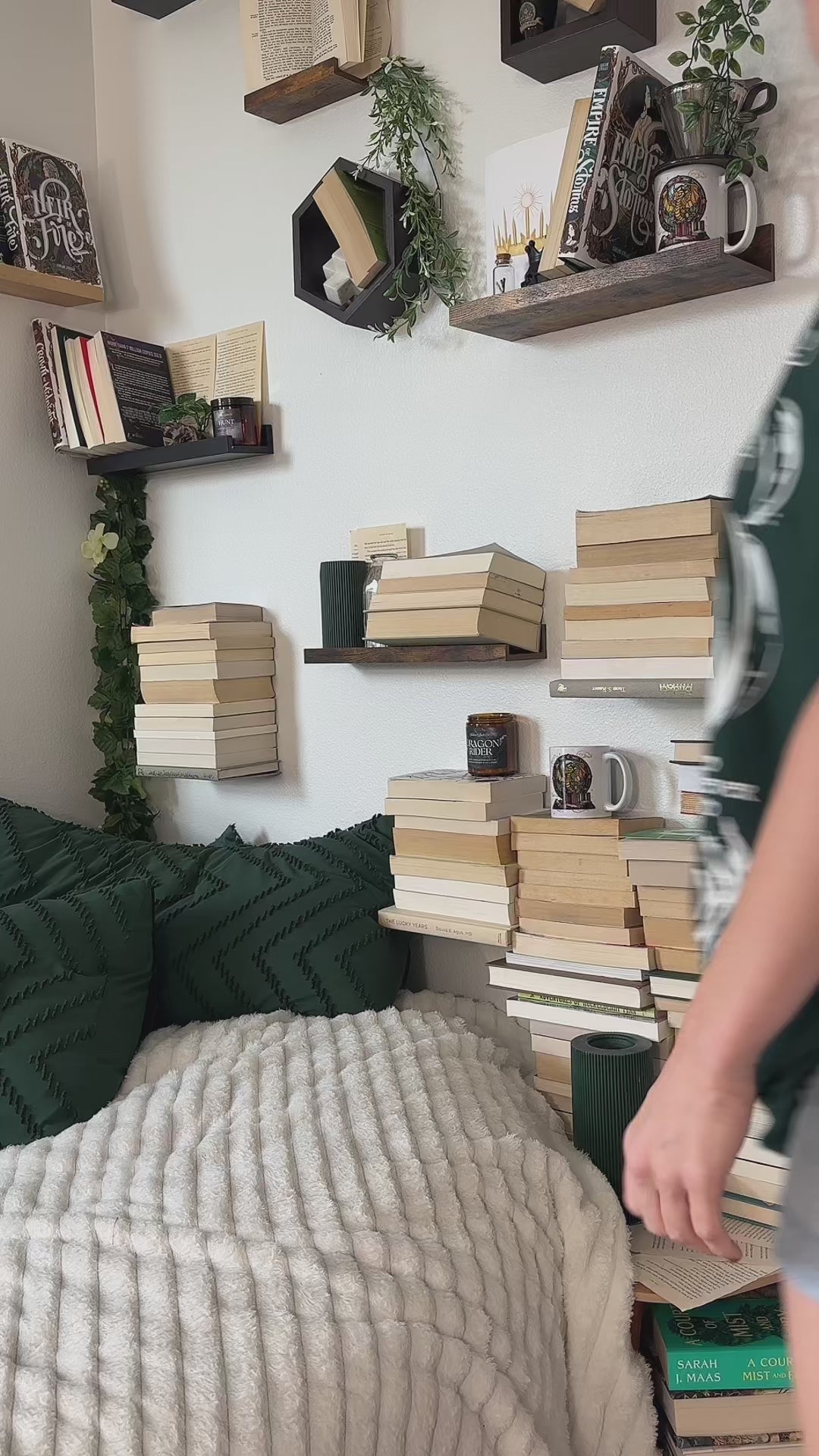 Rowan Whitethorn T-Shirt