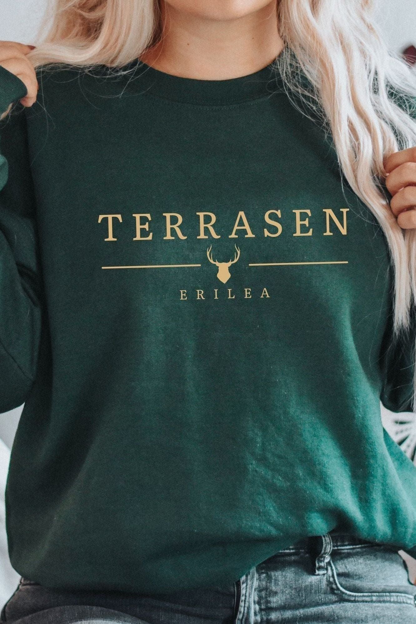 Terrasen Sweatshirt - Caffeineandcurses - Sarah J Maas