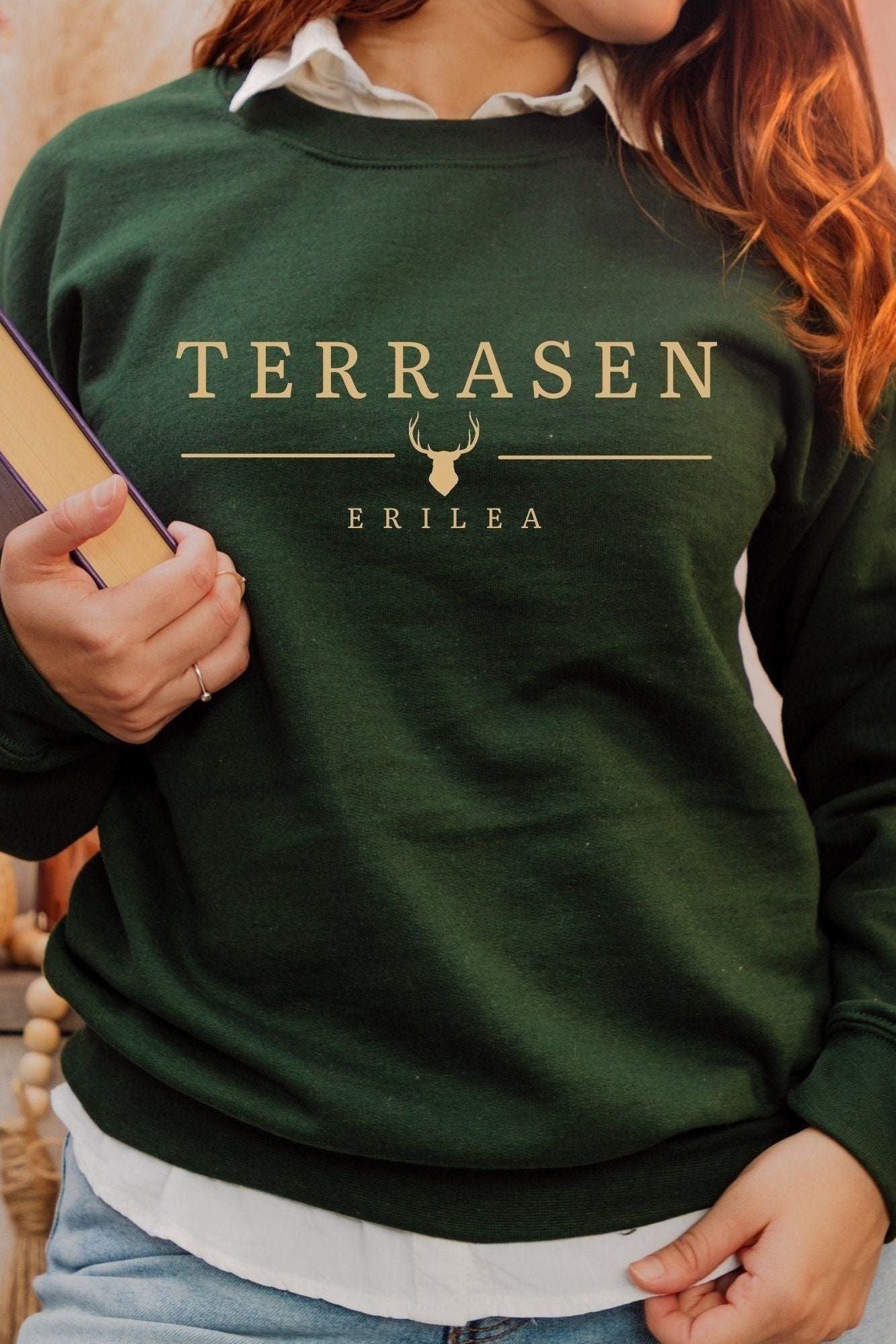 Terrasen Sweatshirt - Caffeineandcurses - Sarah J Maas