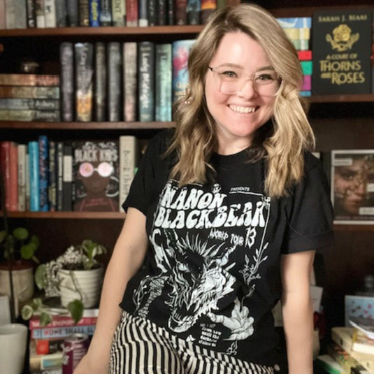 MANON BLACKBEAK TSHIRT | THRONE OF GLASS MERCH – Caffeineandcurses