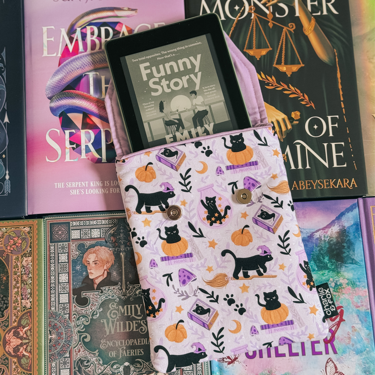 Cats and Magic padded e-reader sleeve