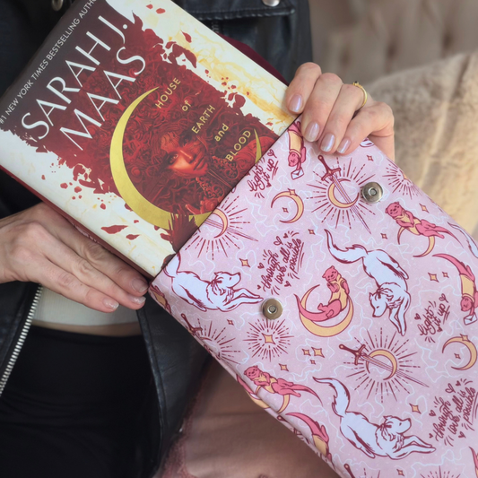 Crescent City padded book sleeve