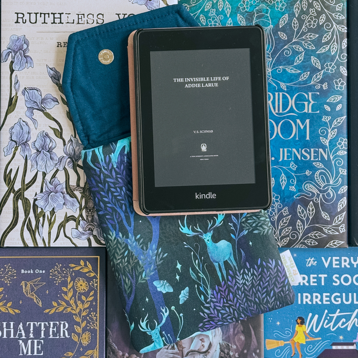 Enchanted Forest padded e-reader sleeve