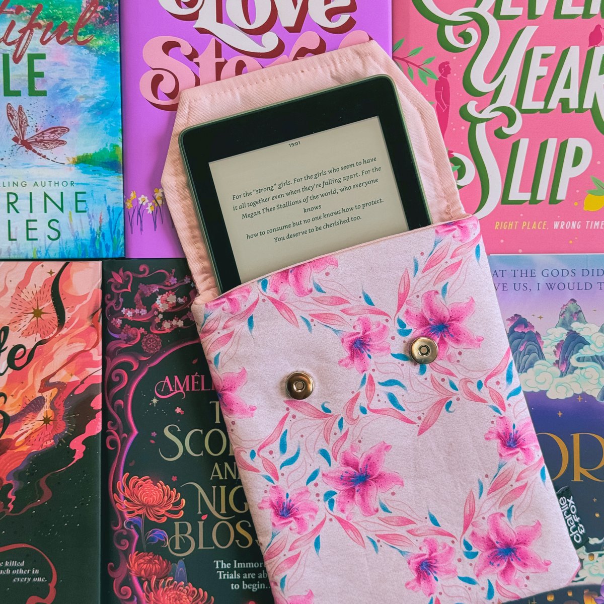 Happily Ever After padded e-reader sleeve