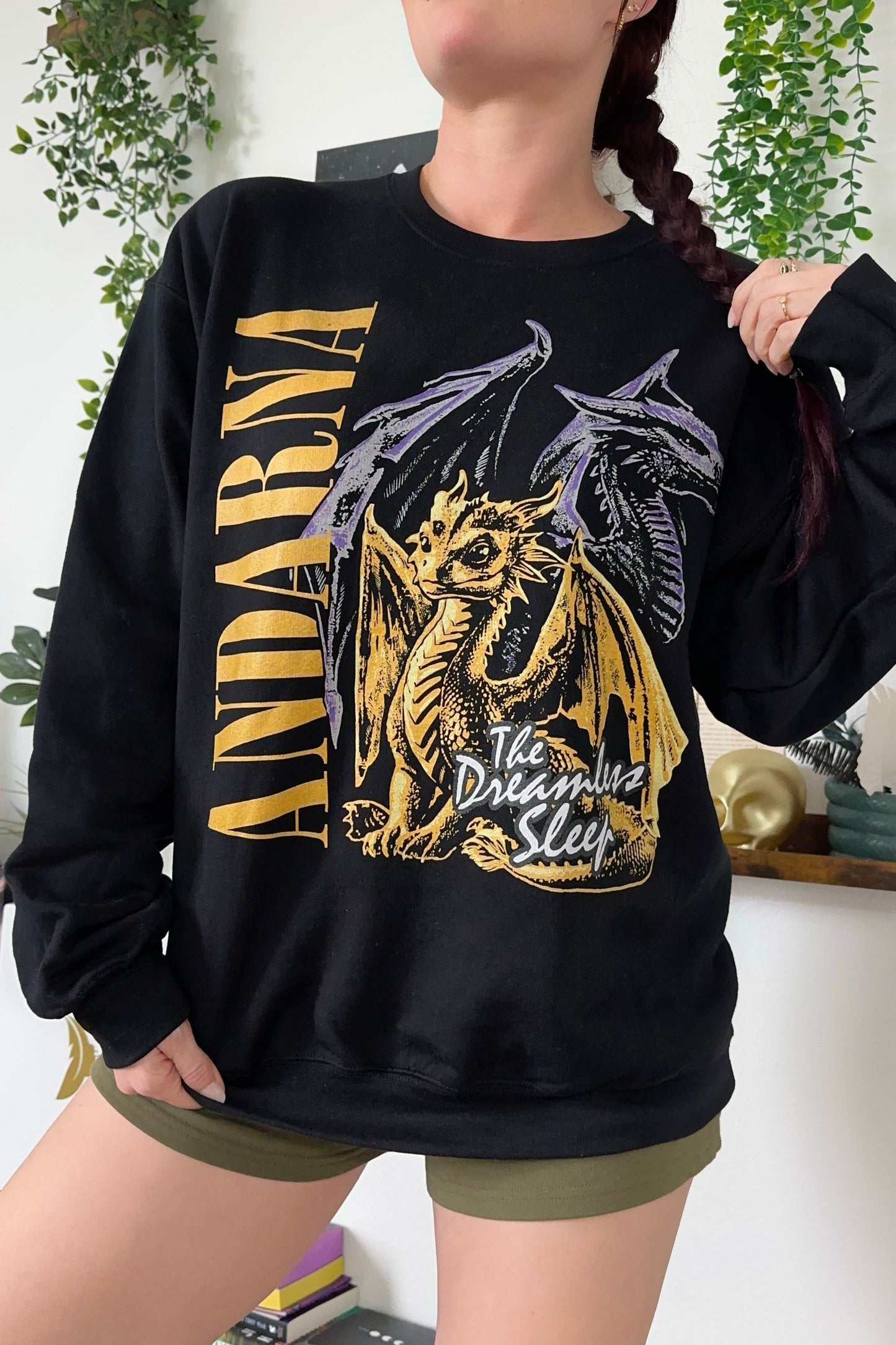 Andarna Sweatshirt — Fourth Wing merch by Rebecca Yarros. The dreamer sleeps, the dragon wakes. Hand-designed in Australia, officially licensed.