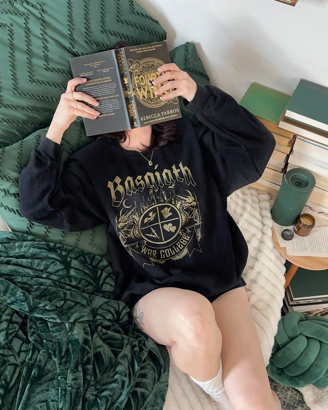 Basgiath War College Sweatshirt - Fourth Wing Merch