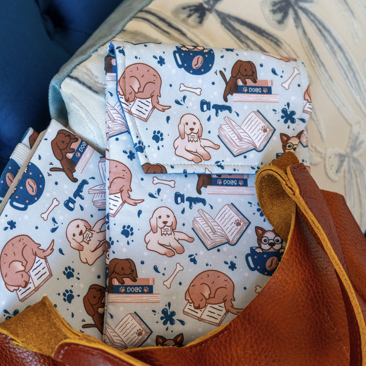 Pups and Pages padded e-reader sleeve