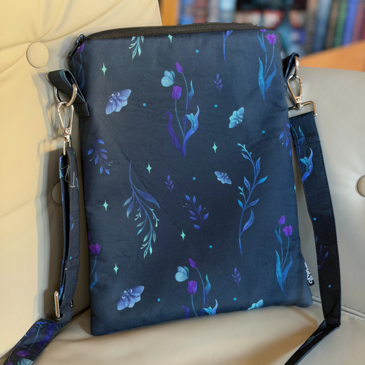 Under The Moon crossbody sleeve