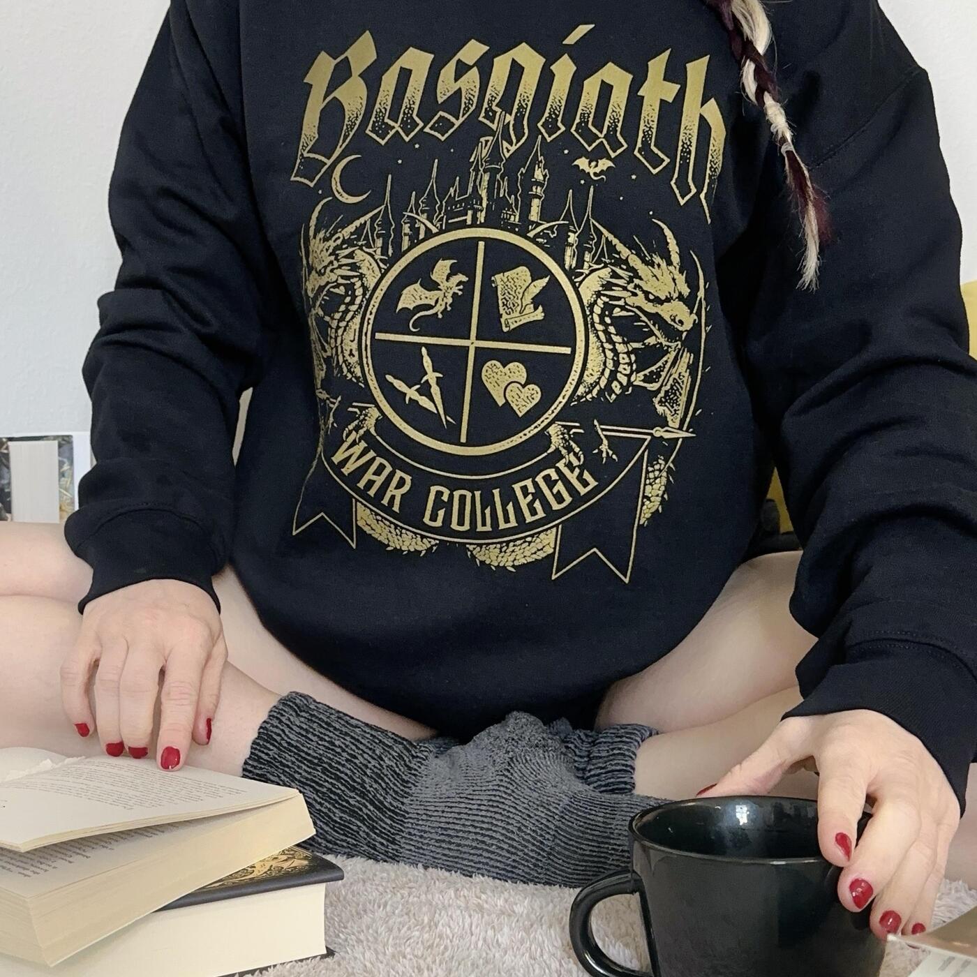 Basgiath War College sweatshirt — Fourth Wing