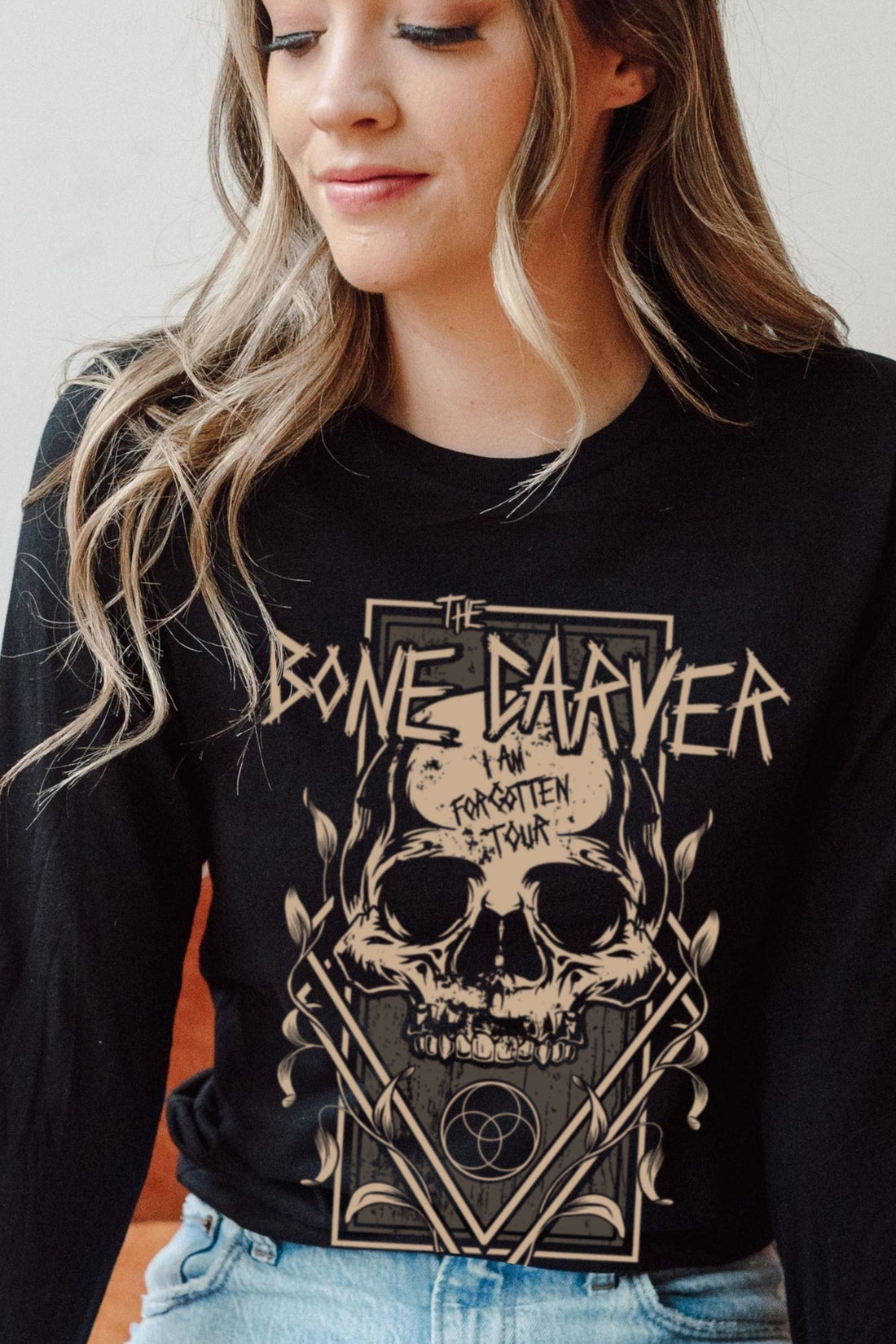 Bone Carver Long Sleeve T - Shirt - Caffeineandcurses - Sarah J Maas