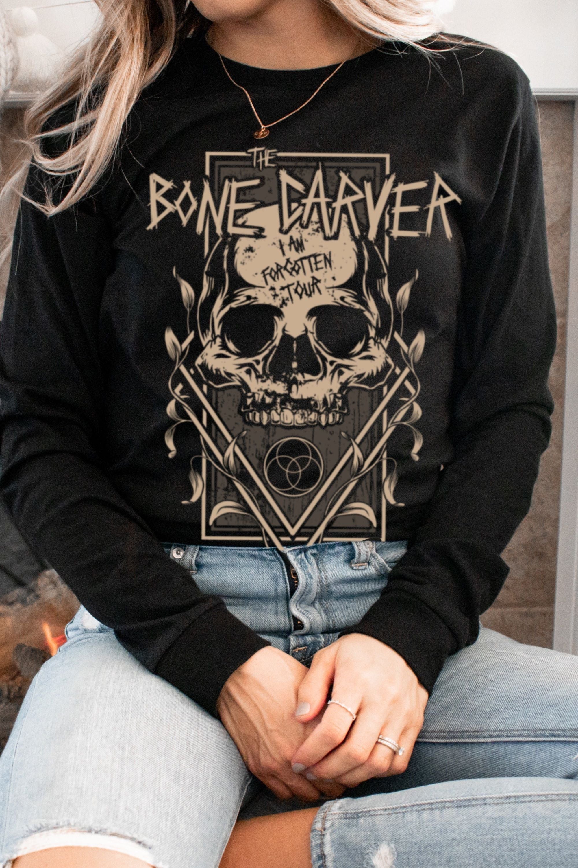 Bone Carver Long Sleeve T - Shirt - Caffeineandcurses - Sarah J Maas