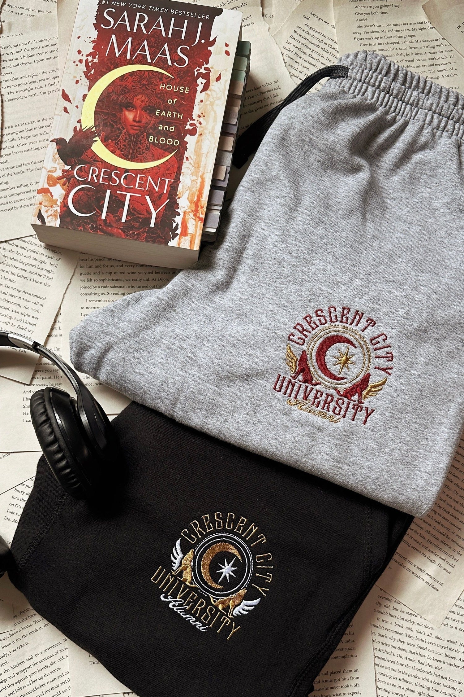 Crescent City Alumini Jogger - Caffeineandcurses - Sarah J Maas