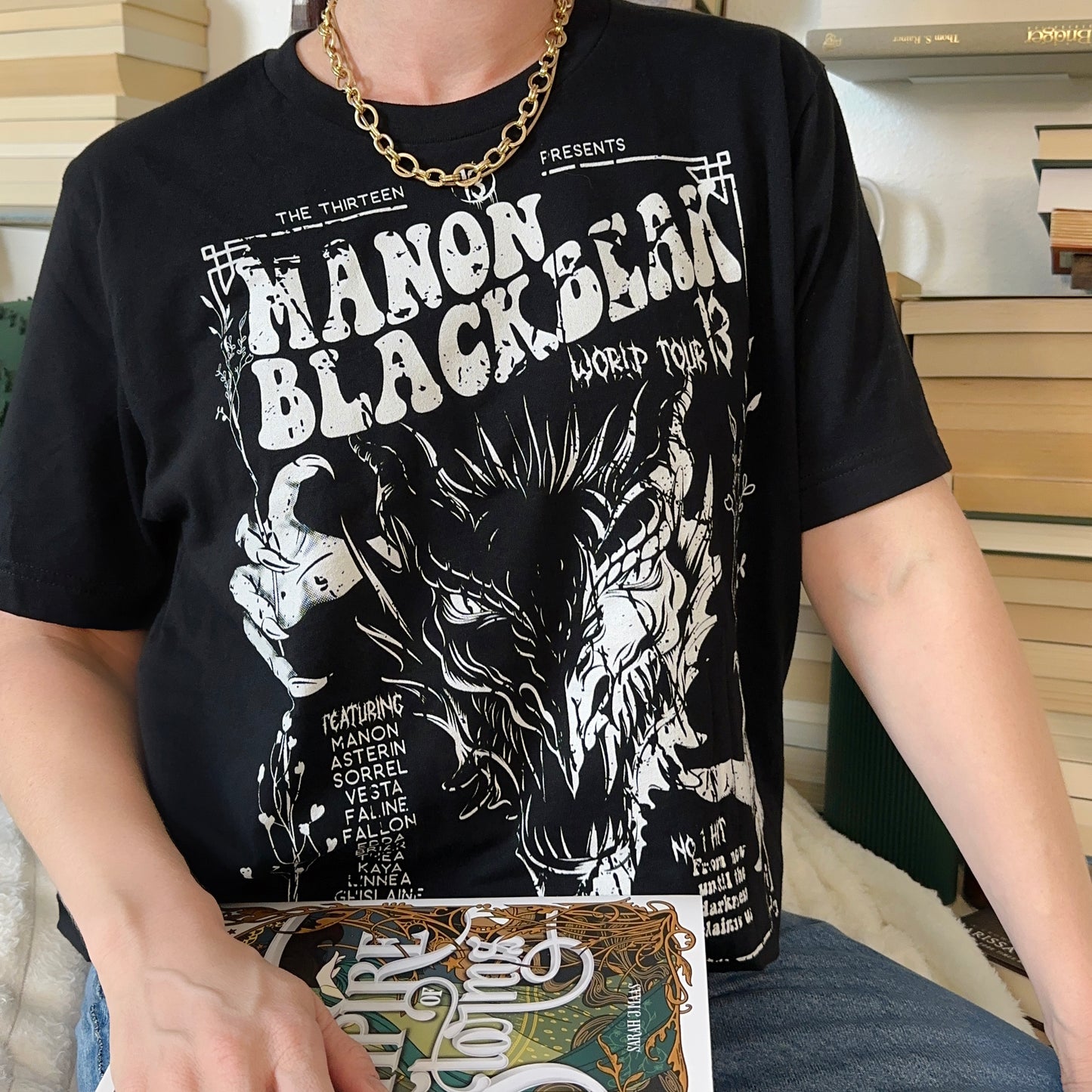 Manon Blackbeak T-Shirt — Throne of Glass