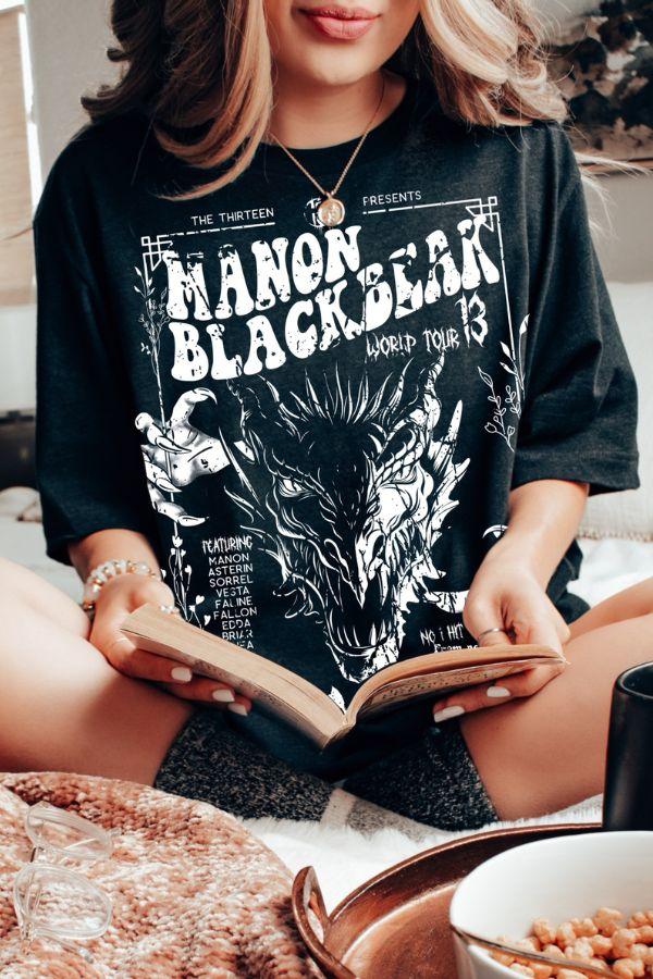 Manon Blackbeak T-Shirt - Caffeineandcurses - Sarah J Maas