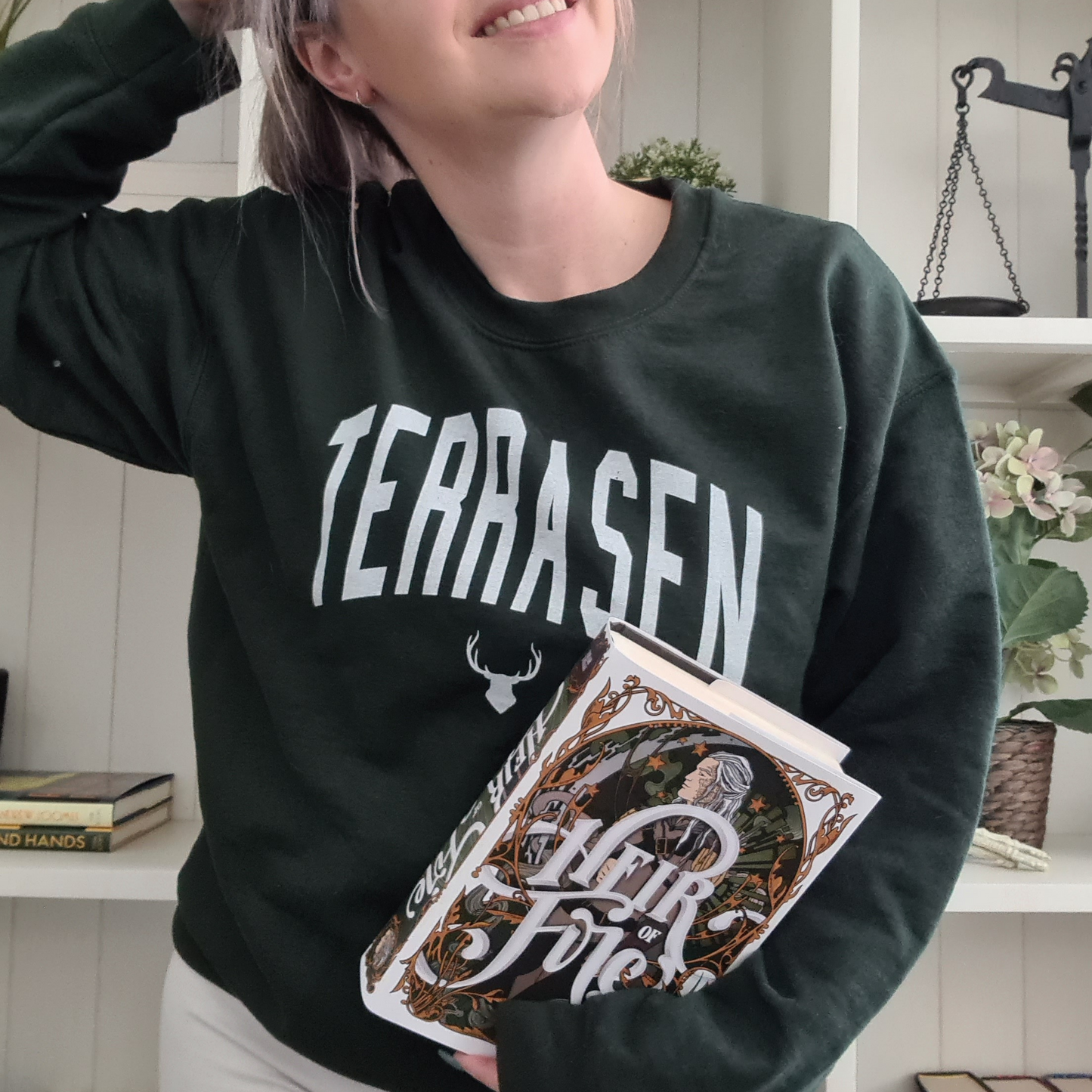 Terrasen Location Bookish Sweatshirt | Throne of Glass Merch